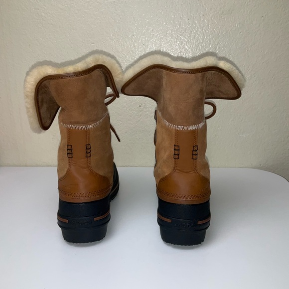 CROCS AllCast II Luxe Snow Boots with shearling at the collar - Picture 4 of 16